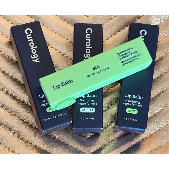 CUROLOGY - NWT - Lip Balm Bundle of 3 (2 Mint and1 Vanilla). One-Handed Tubes - Picture 1 of 16